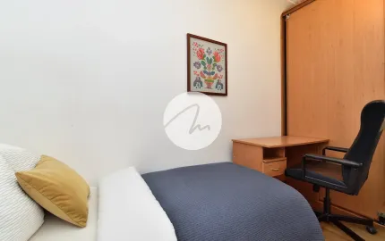 MARLICK PROPERTY- 3IZBOVÝ BYT - 65m2- OBCHODNÁ -STARÉ MESTO