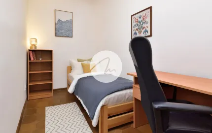 MARLICK PROPERTY- 3IZBOVÝ BYT - 65m2- OBCHODNÁ -STARÉ MESTO