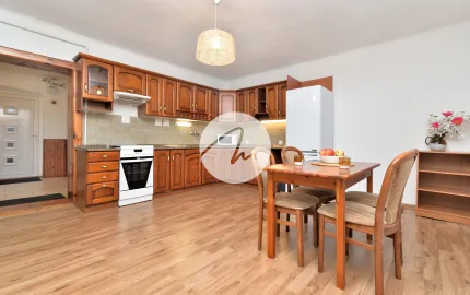 MARLICK PROPERTY- 3IZBOVÝ BYT - 65m2- OBCHODNÁ -STARÉ MESTO