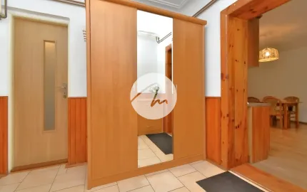 MARLICK PROPERTY- 3IZBOVÝ BYT - 65m2- OBCHODNÁ -STARÉ MESTO