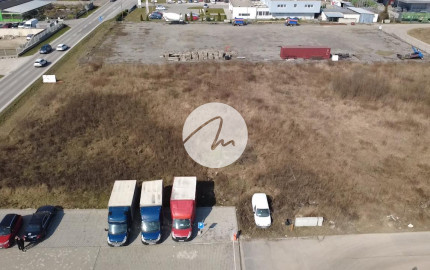 Prenájom pozemku Pezinok