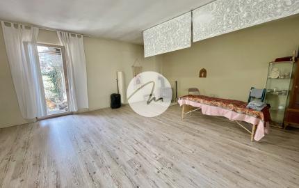 Dom s nekonečným potenciálom: 2 priestranné byty, podnikanie a bývanie vo Vinosadoch