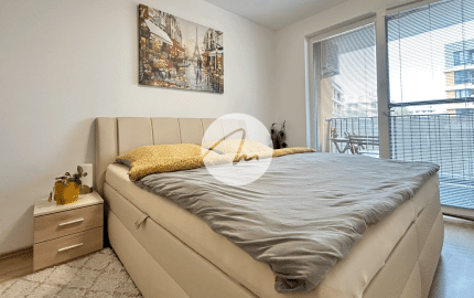 Slnečný 2i apartmán v Novom Ružinove s vlastným parkovaním