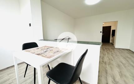 NA PREDAJ- 1-IZBOVÝ BYT  32,6 m²- KOMPLETNE ZREKONŠTUOVANÝ -ROVNIANKOVÁ-PETRŽÁLKA
