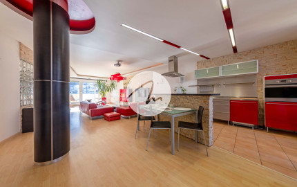 116 m² priestoru v Ružinove + zimná záhrada, garáž, 30 m² sklad