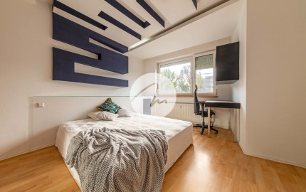 116 m² priestoru v Ružinove + zimná záhrada, garáž, 30 m² sklad