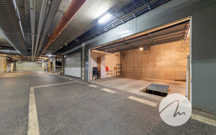 116 m² priestoru v Ružinove + zimná záhrada, garáž, 30 m² sklad