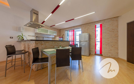 116 m² priestoru v Ružinove + zimná záhrada, garáž, 30 m² sklad