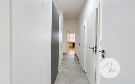 2-izbový byt po kompletnej rekonštrukcii s balkónom Sibírska