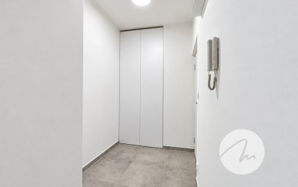 2-izbový byt po kompletnej rekonštrukcii s balkónom Sibírska