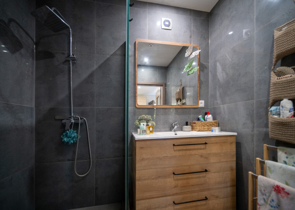 NOVOSTAVBA - 3-izbový dom pri Vajnorskom jazere