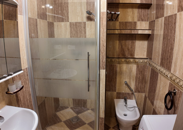 Prenájom 3 izbového bytu vo vyhľadávanej lokalite Petržalka