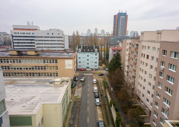 Na predaj 2-izbový byt s veľkým balkónom – Klincová ulica, Bratislava