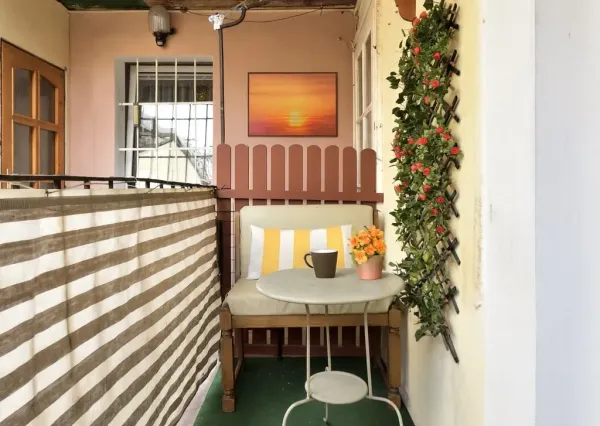 MARLICK PROPERTY- 3IZBOVÝ BYT - 65m2- OBCHODNÁ -STARÉ MESTO