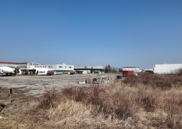 Prenájom pozemku Pezinok