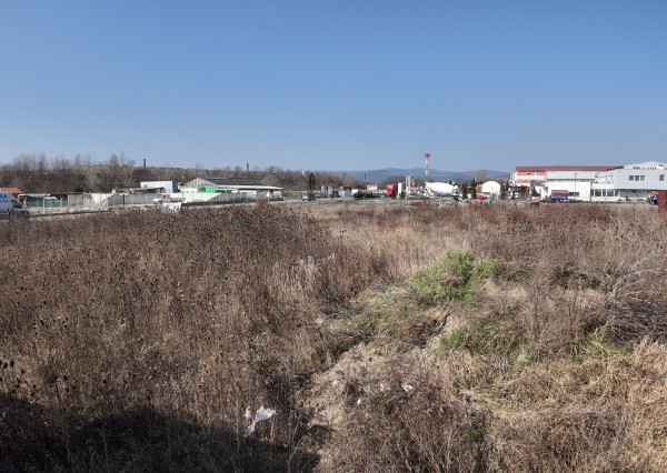 Prenájom pozemku Pezinok