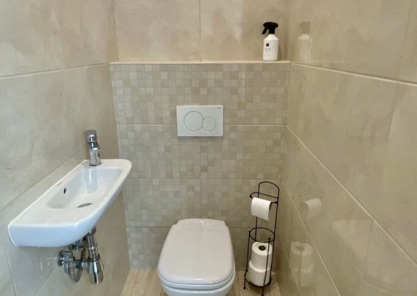 3izbový rodinný dom na prenájom s veľkou podzemnou pivnicou v Malinove