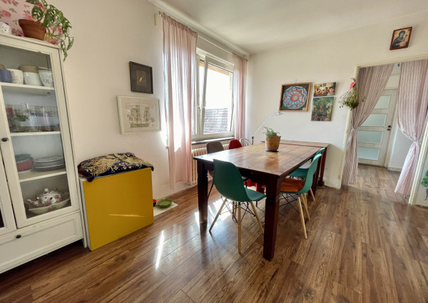 Dom s nekonečným potenciálom: 2 priestranné byty, podnikanie a bývanie vo Vinosadoch