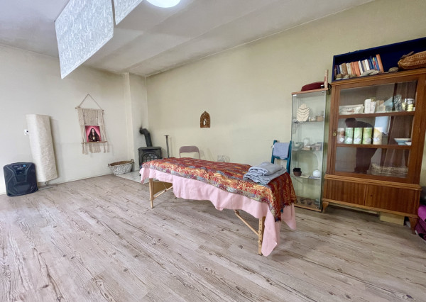 Dom s nekonečným potenciálom: 2 priestranné byty, podnikanie a bývanie vo Vinosadoch