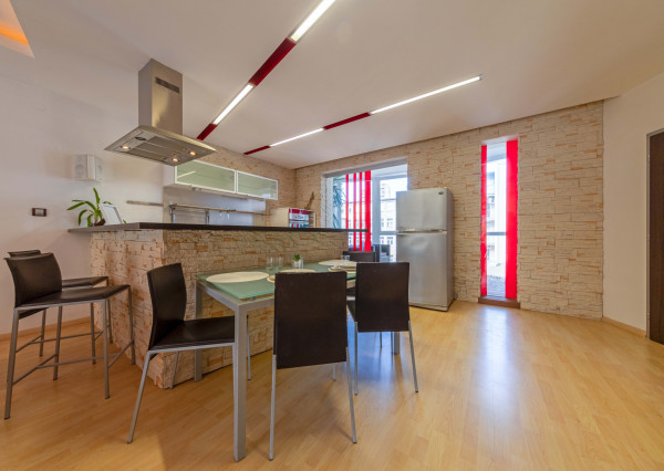 116 m² priestoru v Ružinove + zimná záhrada, garáž, 30 m² sklad