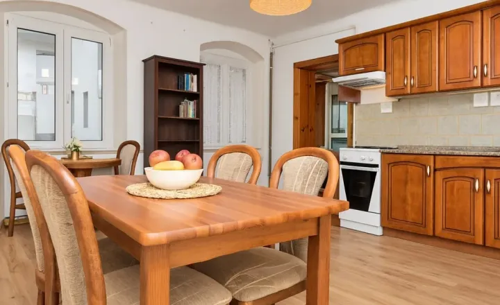 MARLICK PROPERTY- 3IZBOVÝ BYT - 65m2- OBCHODNÁ -STARÉ MESTO - fotografia 5