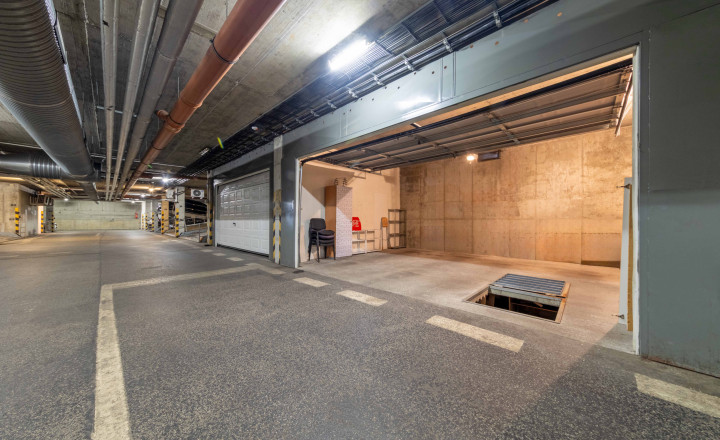 116 m² priestoru v Ružinove + zimná záhrada, garáž, 30 m² sklad - fotografia 19