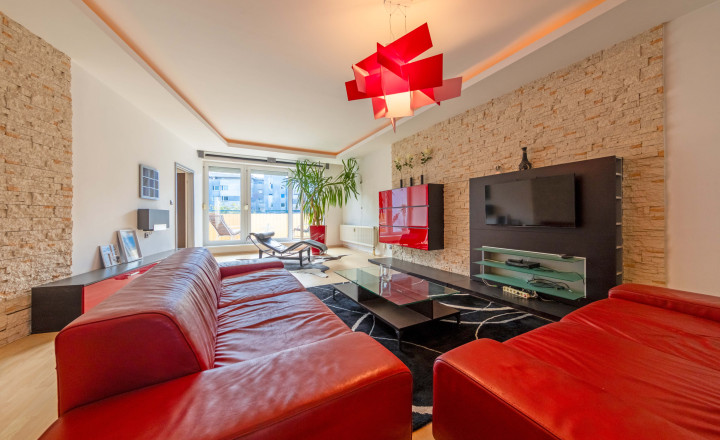 116 m² priestoru v Ružinove + zimná záhrada, garáž, 30 m² sklad - fotografia 14