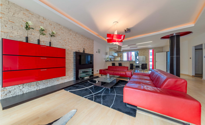 116 m² priestoru v Ružinove + zimná záhrada, garáž, 30 m² sklad - fotografia 15