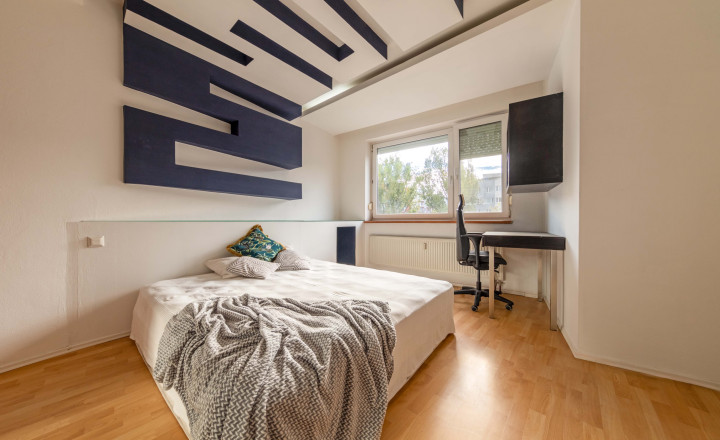 116 m² priestoru v Ružinove + zimná záhrada, garáž, 30 m² sklad - fotografia 5