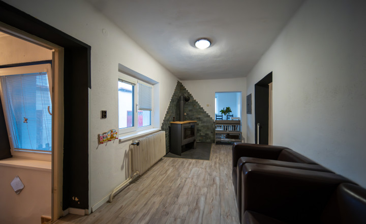 Priestor pre rodinu 4-izbový dom, Viničné, pozemok 1 960 m² - fotografia 17