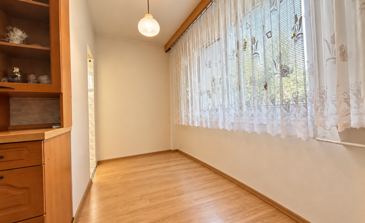 PRIESTRANNÝ 2-IZBOVÝ BYT 67,4 m² + PIVNICA | VRANOVSKÁ, PETRŽALKA - fotografia 6