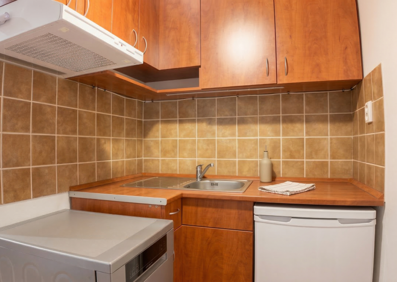 PREDANÉ-PREDAJ- 1 IZBOVÝ BYT 33,35m2-RAČIANSKÁ- BRATISLAVA